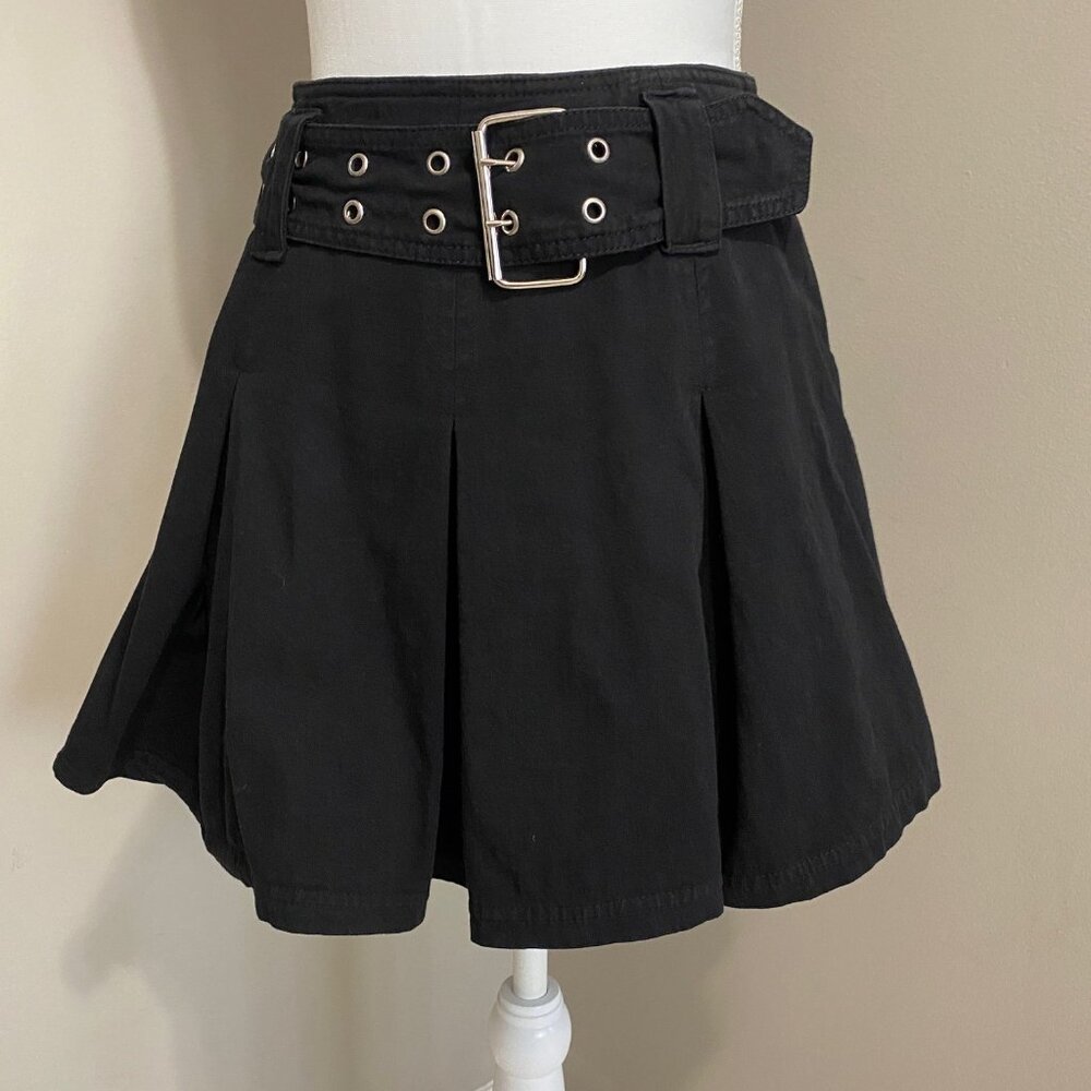 80's vintage short black pleated skirt